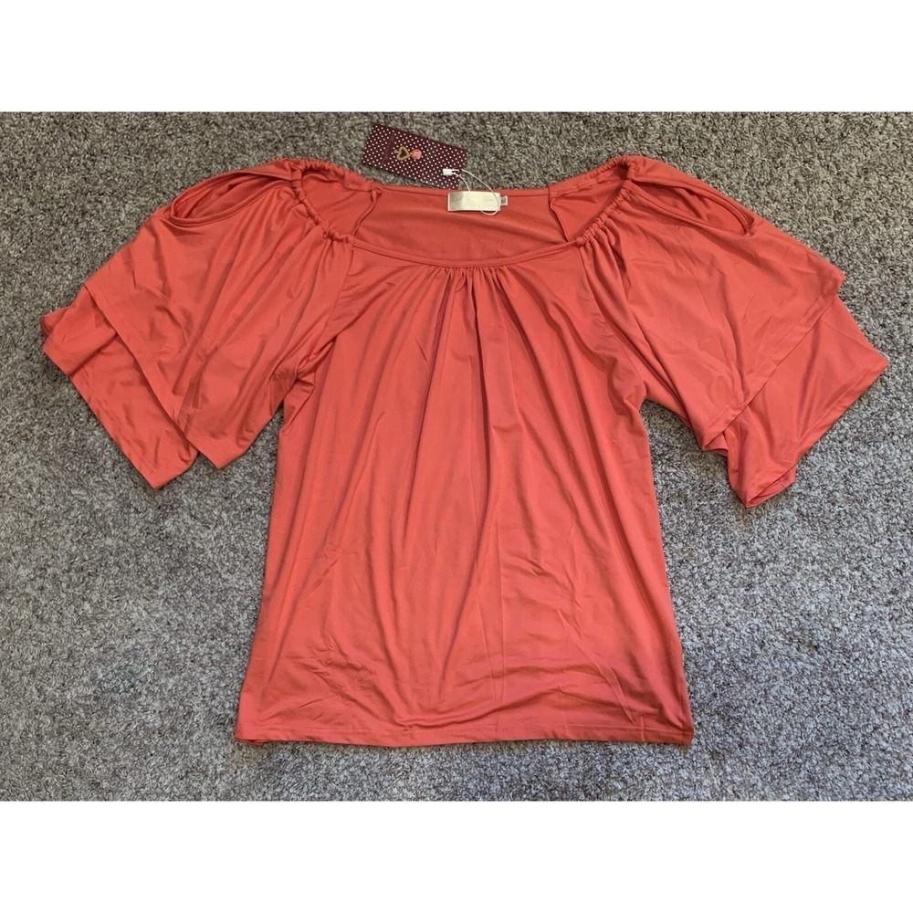 Women's‎ XL Short Sleeve Blouse Red *NWT*
